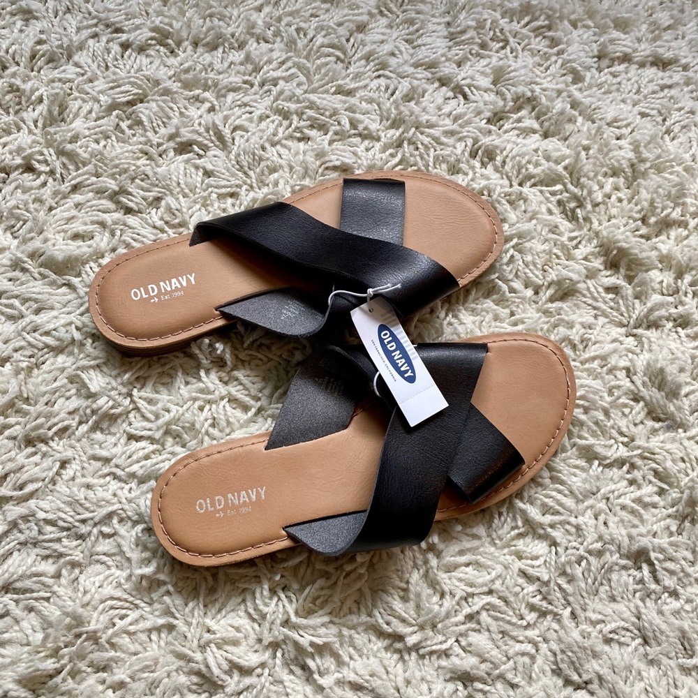 Black slides - NWT - size 8